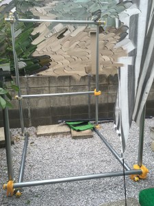 単管パイプ鉄棒　全体